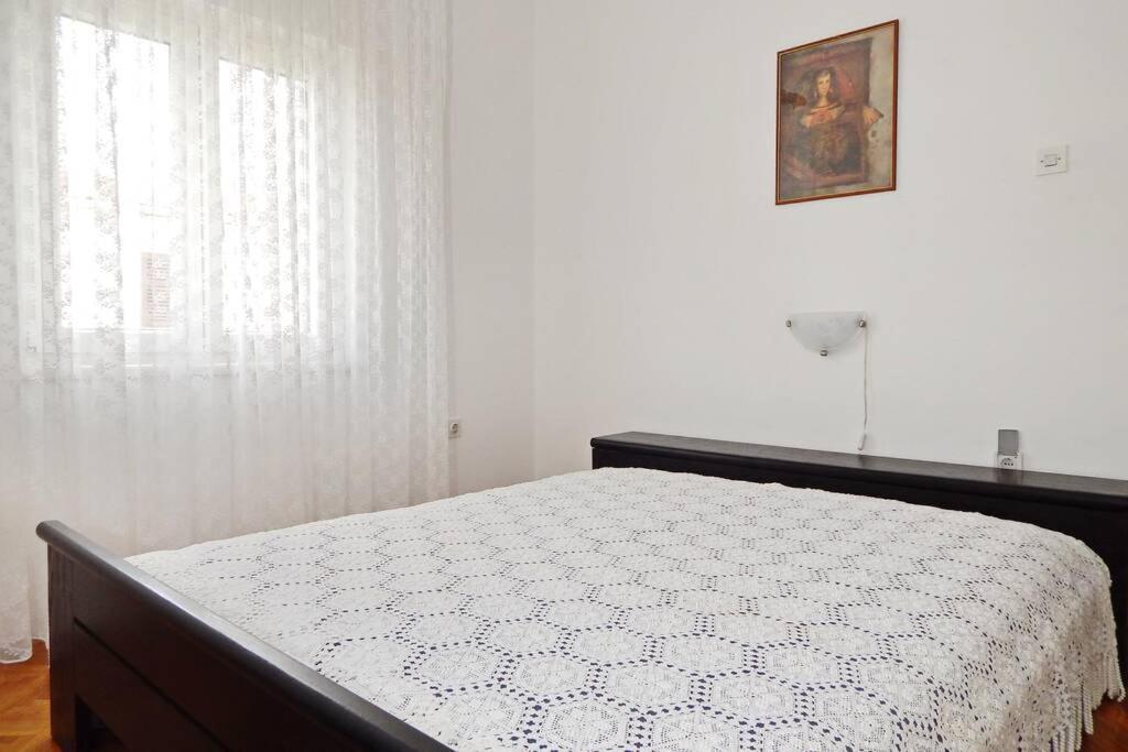 Apartment Eli Pag Town Buitenkant foto